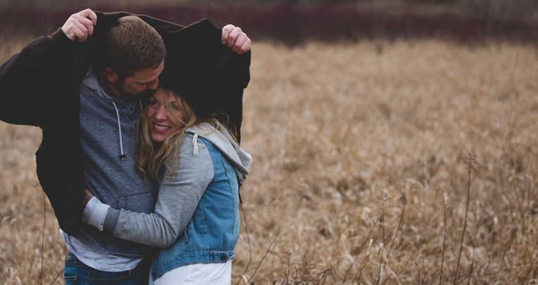 Deset stvari za koje mislite da su romantične, a zapravo uopće nisu